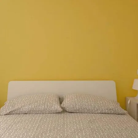 B&B A Due Passi Dal Centro