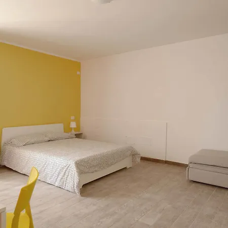 A Due Passi Dal Centro Отель типа 