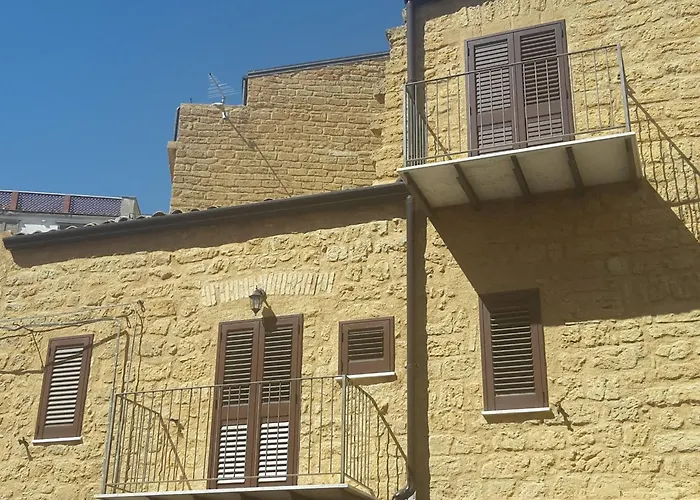 A Due Passi Dal Centro