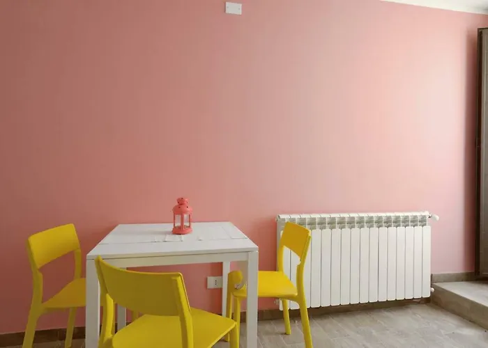 A Due Passi Dal Centro Bed & Breakfast